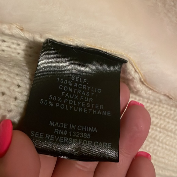 LOVE TOKEN IVORY FAUX FUR CARDIGAN. - Picture 8 of 9